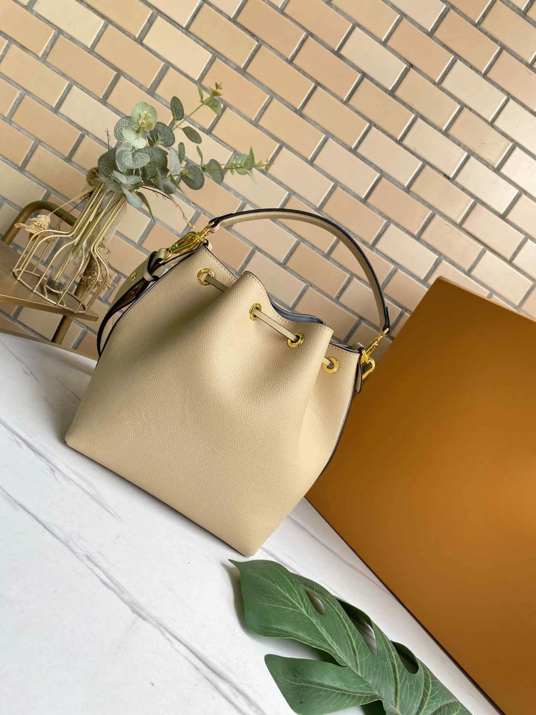 2021 Real Leather Outdoor Shopping Short Travel Fashionable Women Bucket Handbag Lady Shoulder Bag